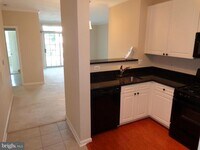 Building Photo - 2700 Bellforest Ct