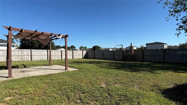 Building Photo - 717 Westwinds Dr