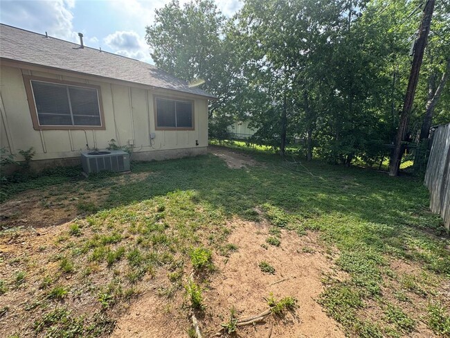 Building Photo - 3504 Eskew Dr