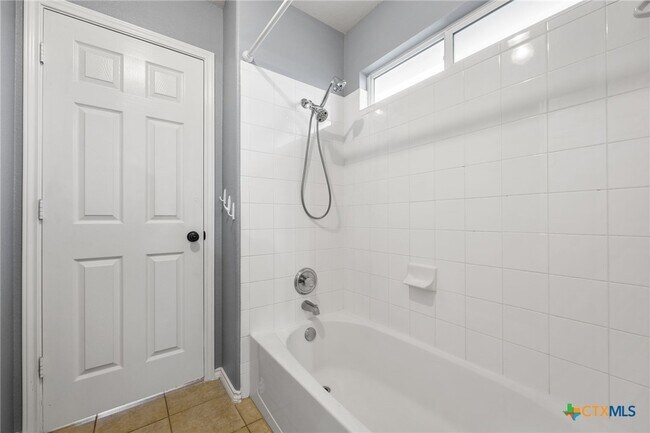 Building Photo - 5101 Birmingham Cir