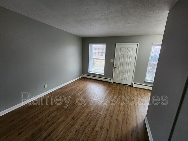 Building Photo - 5301 Milner Rd