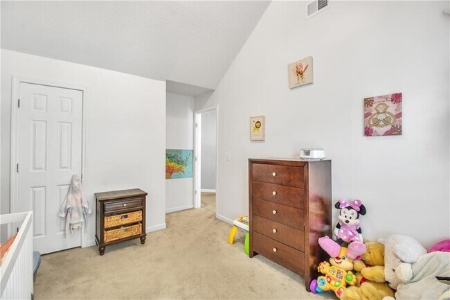 Building Photo - 4240 N Braves Cir