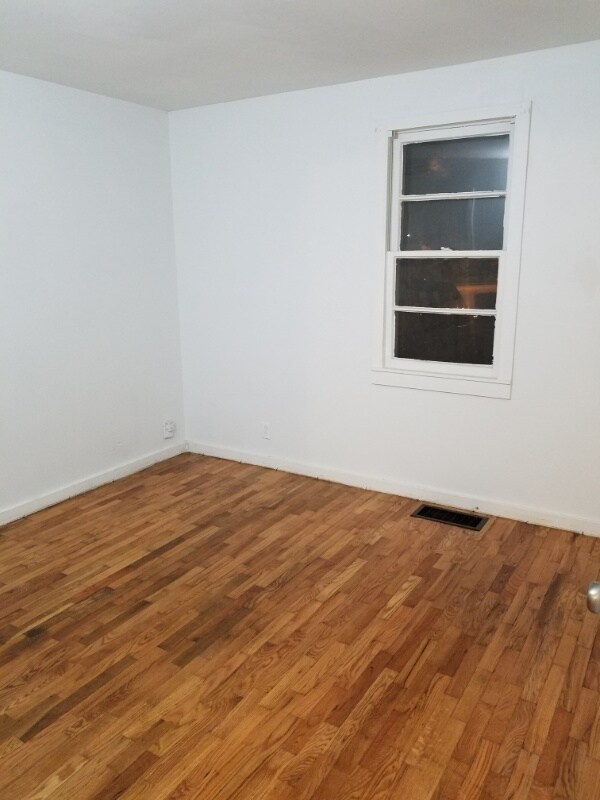 Building Photo - 129 N Mahaffie St