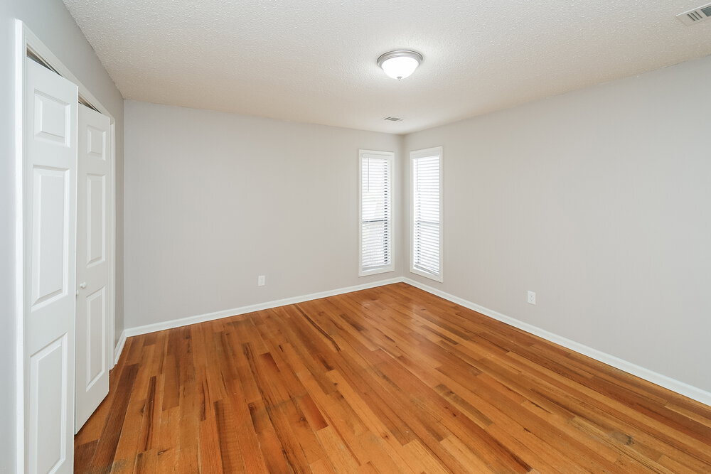 Building Photo - 353 Ericson Rd
