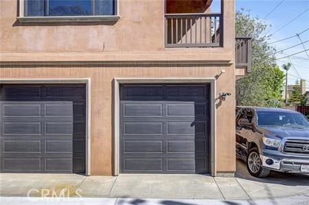 Building Photo - 1581 Tustin Ave