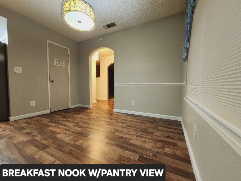 Building Photo - 5020 Tacomic Dr