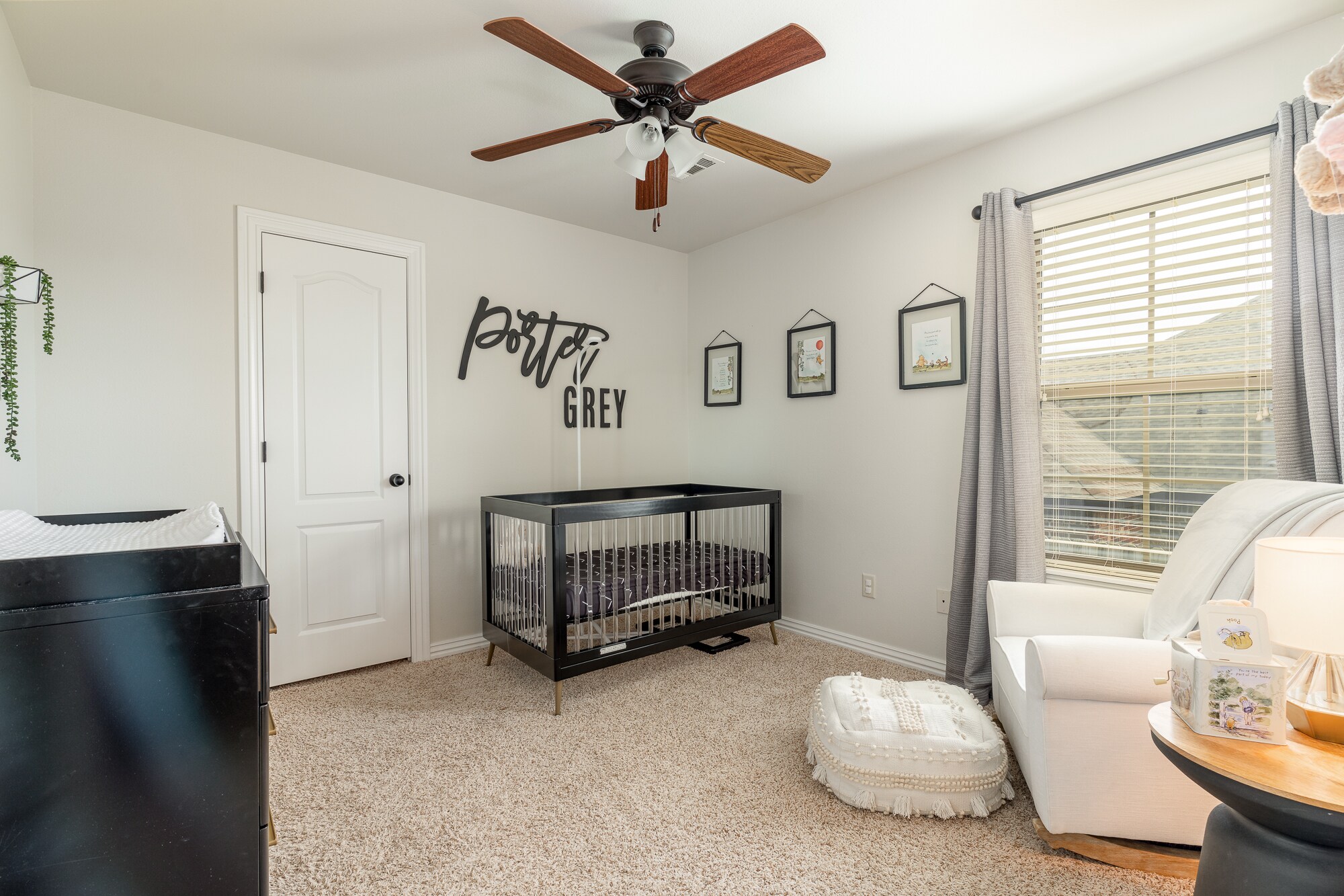 Building Photo - 212 Cowans St