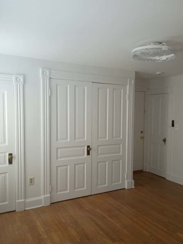 Building Photo - 2315 N Charles St