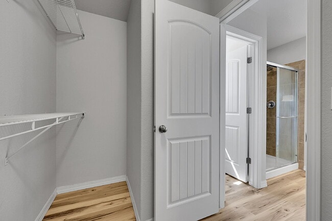 Building Photo - $2,595.00, 3 beds, 2.5 bath, Single Family...