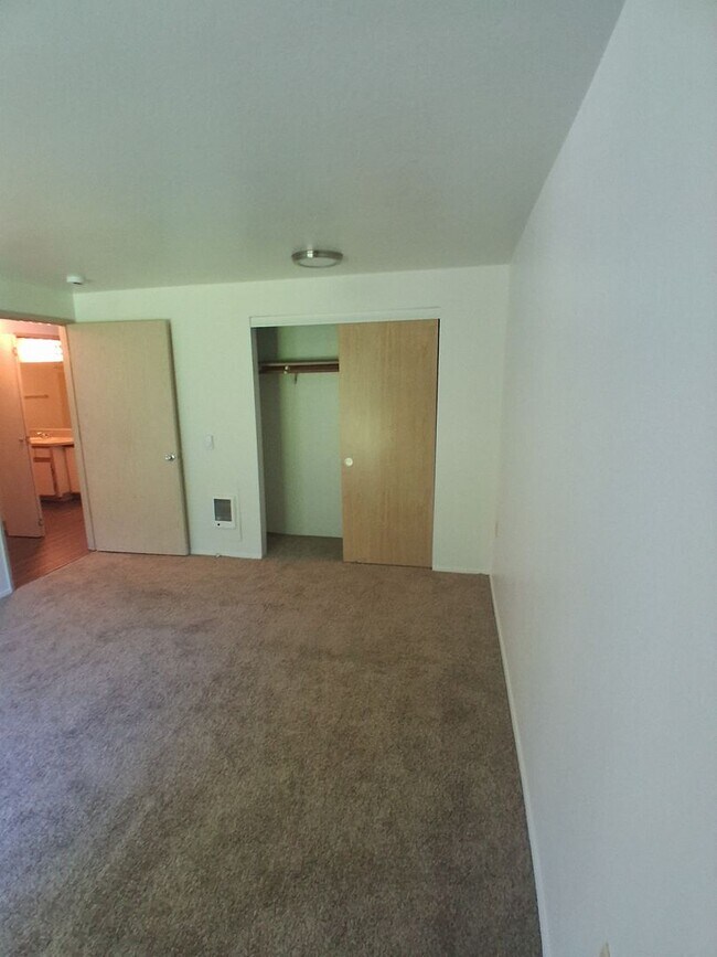 Building Photo - Location, Community, Quality Living. It St...
