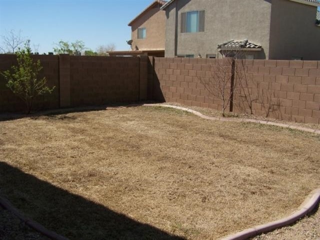 Building Photo - 37884 N Bonnie Ln