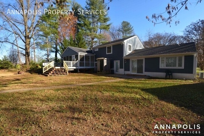 Building Photo - 90 Avondale Cir