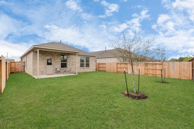 Building Photo - 14455 Cedar Ledge Ln