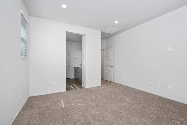 Building Photo - 40361 Via Jumara