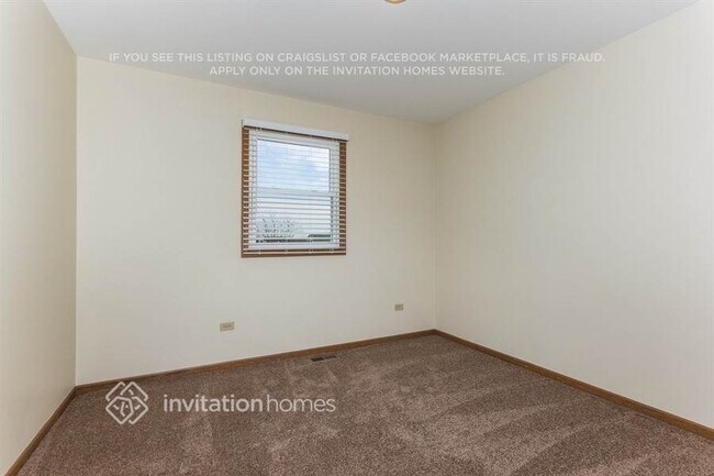 Building Photo - 2305 Gustave Ln