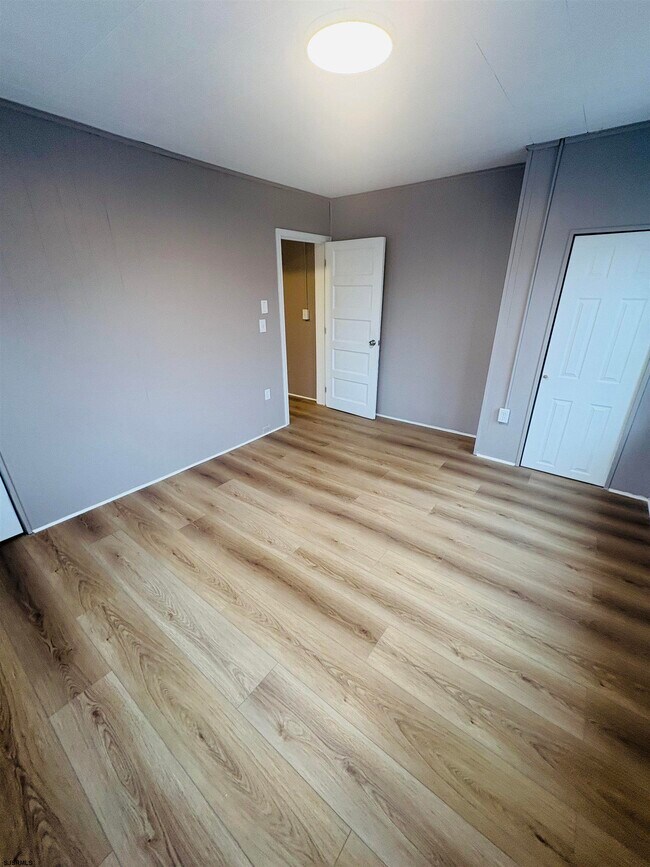 Building Photo - 1526 Madison Ave