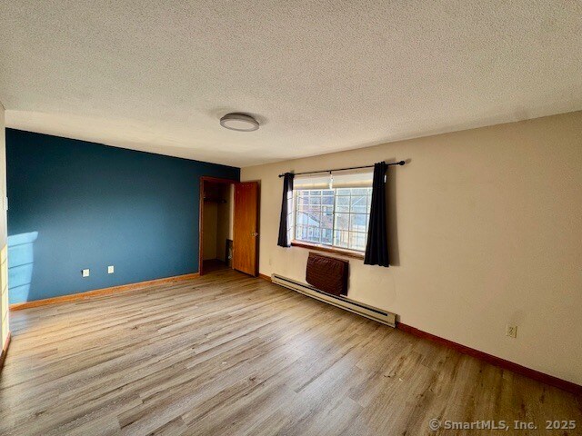Building Photo - 22 Lisa Ct
