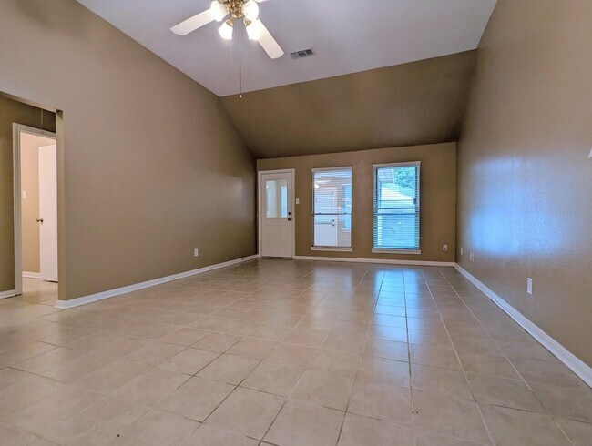 Primary Photo - 3815 Maple Dr