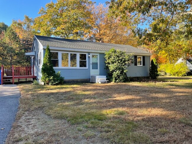 Building Photo - 139 Buck St