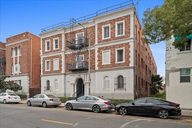 Building Photo - 118 N Westmoreland Ave