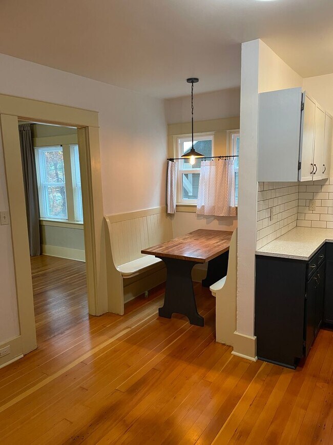 Building Photo - Liar Hill 2 bedroom