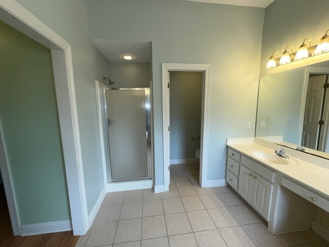 Building Photo - 103 Canter Cove