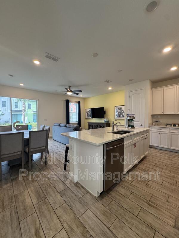 Building Photo - 3188 Caribbean Soul Dr