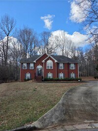 Building Photo - 1460 Scenic Brook Tr SW