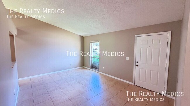 Building Photo - 12349 Antonio Cir