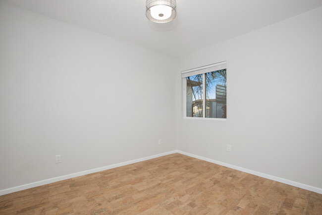 Bedroom - 6042 La Canada Cir