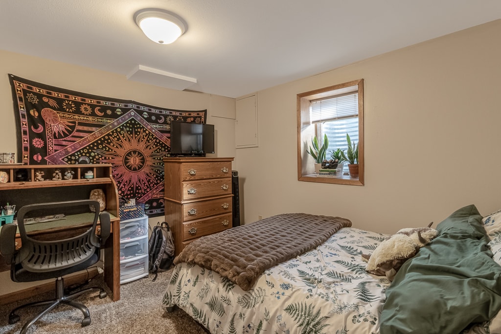 Building Photo - 119 E Welcome Ave