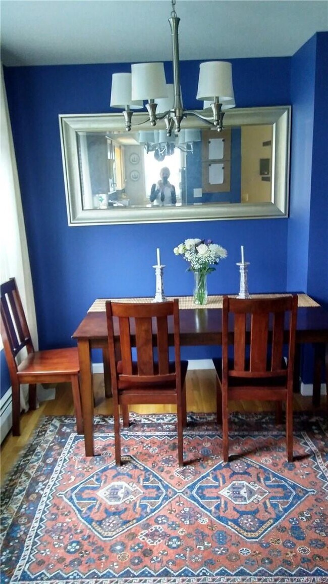 Building Photo - 110-112-112 S Broadway