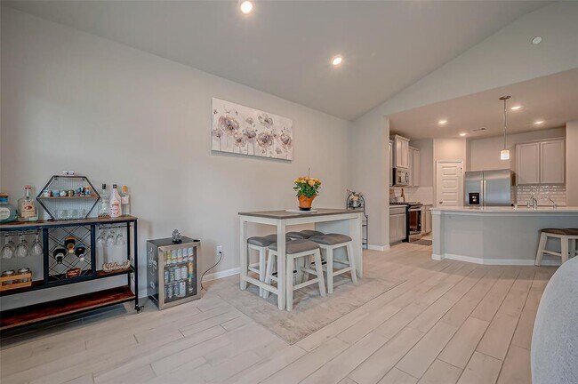 Building Photo - 1207 Dry Cork Cir
