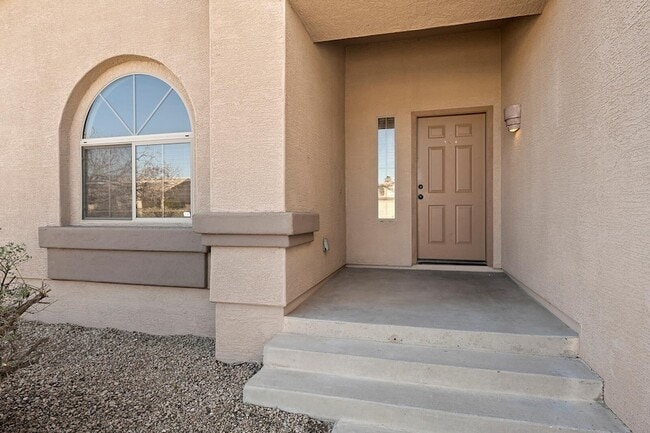 Building Photo - 3297 E Warbler Rd