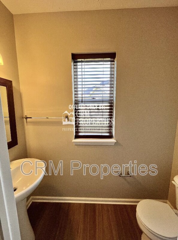 Building Photo - 1405 Sunbrook Ct