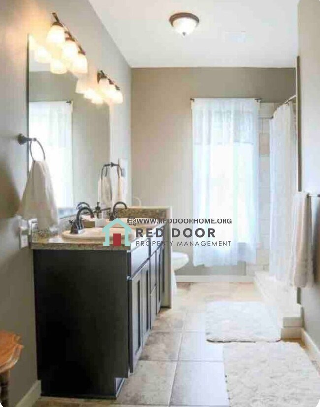 Building Photo - Spacious 4-Bedroom Home in the Heart of Great Falls – Mid-Term Rental