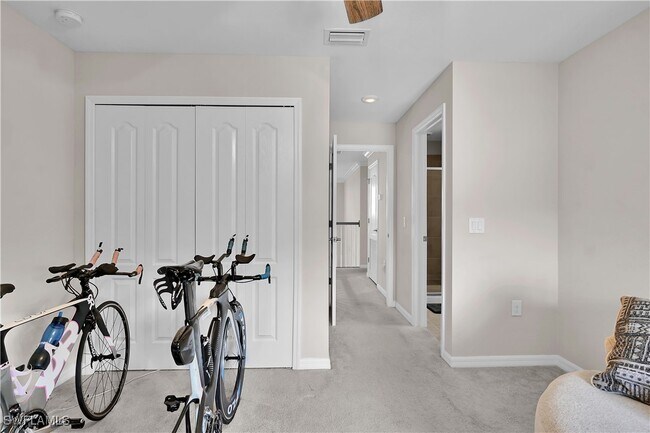 Building Photo - 11884 Boxelder Way