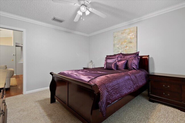 Building Photo - 13557 Northumberland Cir