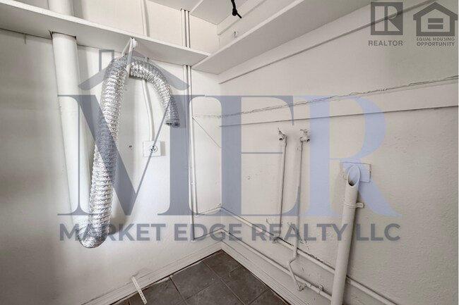 Building Photo - 2Bed/1Bath House at McDowell/32nd St! NO CREDIT, NO BACKGROUND, NO RENTAL HISTORY CHECK!