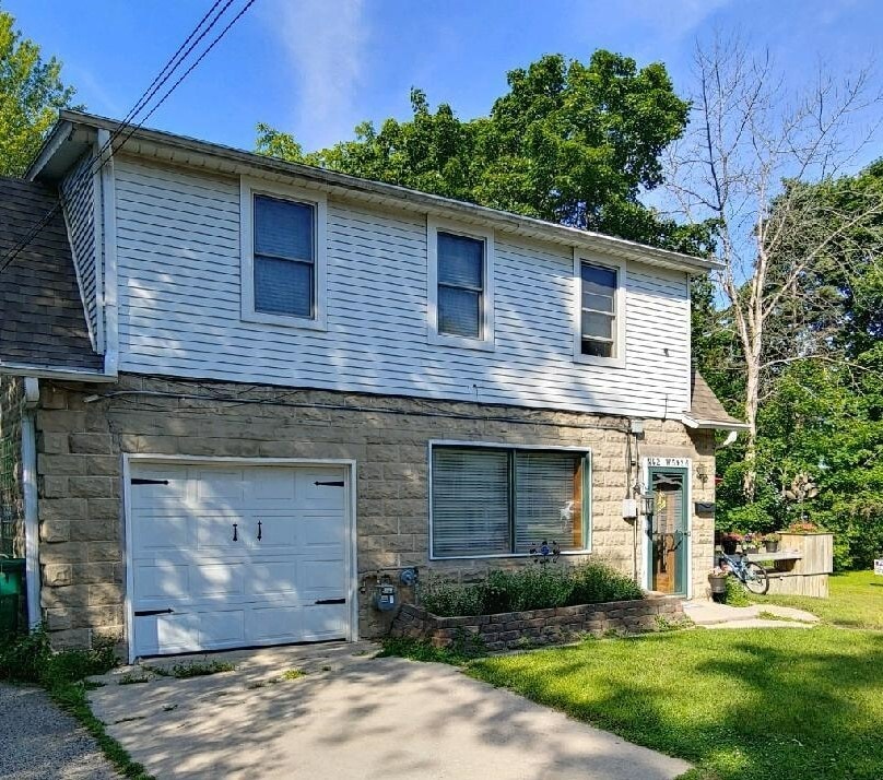 Front - N42W5926 Hamilton Rd