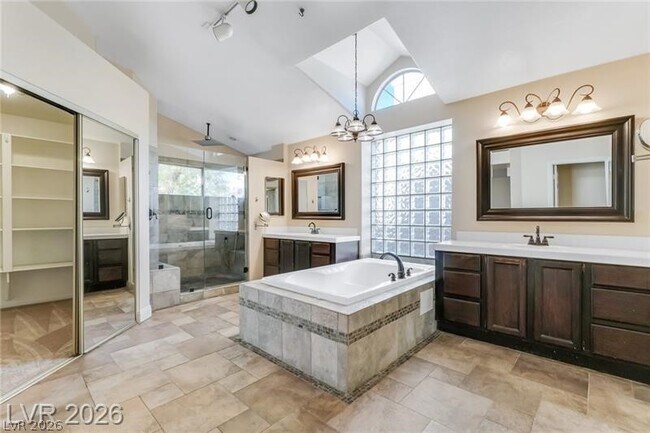 Building Photo - 7 Crown Valley Dr