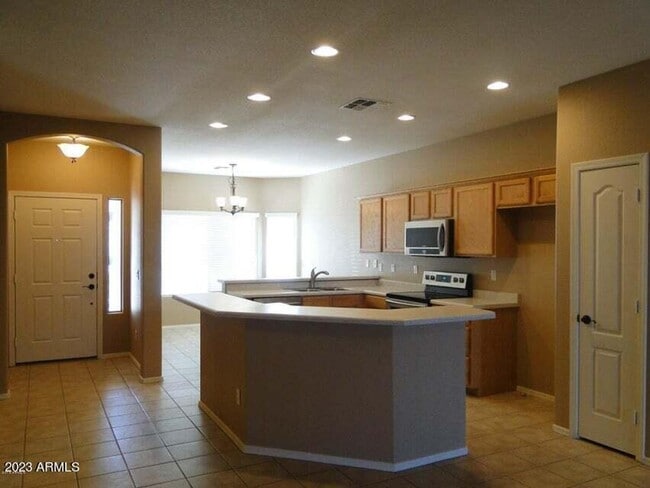 Building Photo - Great Home in Pecan Creek North!