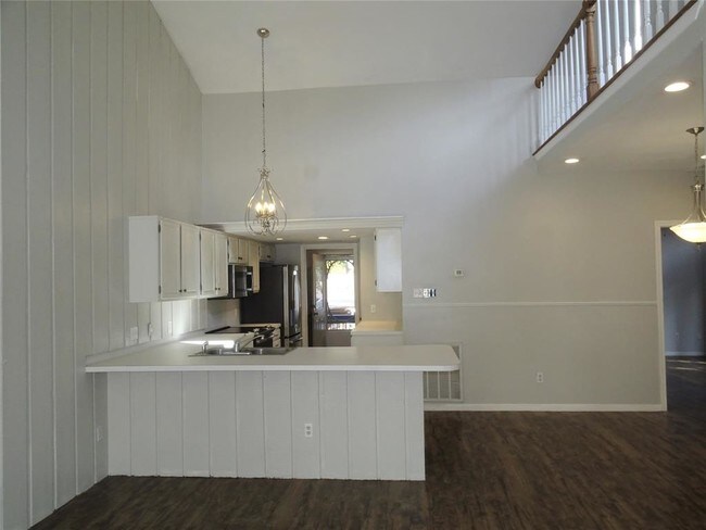 Building Photo - 11 April Village