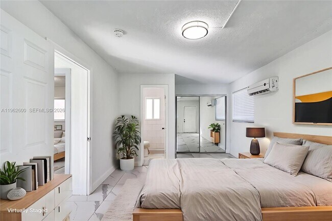 Building Photo - 3601 SW 2nd St