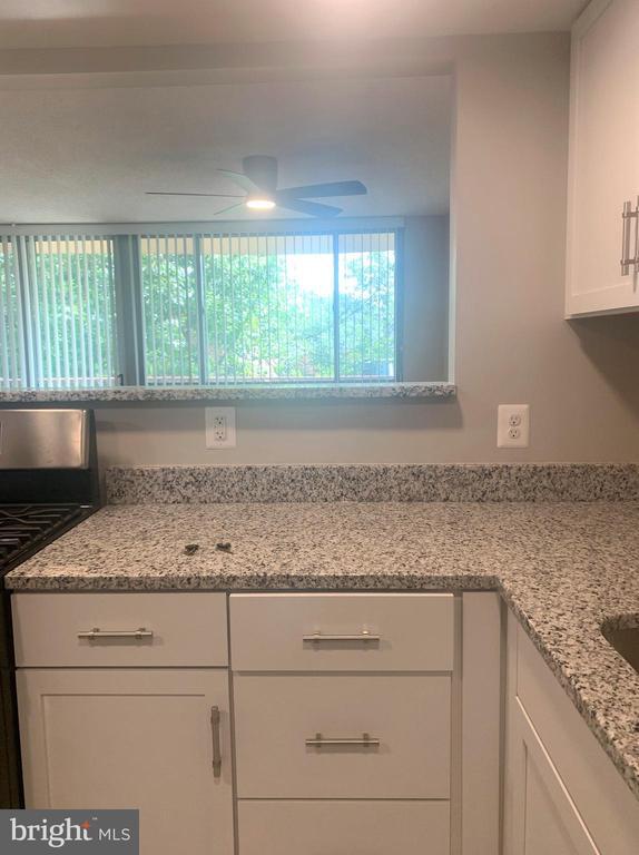 Building Photo - 5353 Columbia Pike