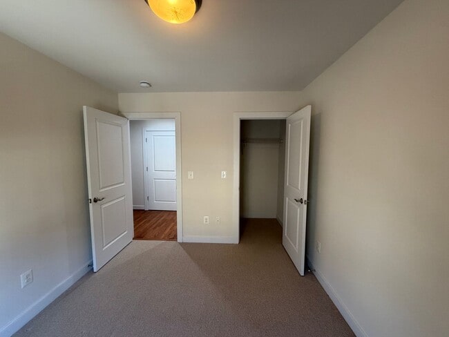 Building Photo - 2287 Whittington Dr