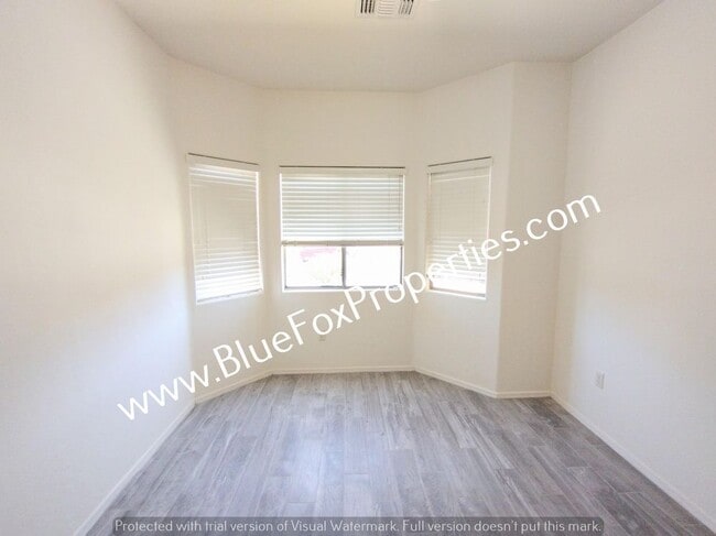 Building Photo - 5781 W Cortaro Crossing Dr