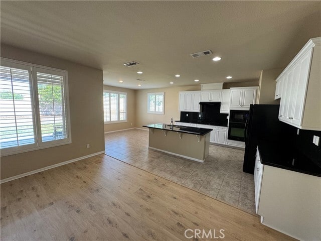 Building Photo - 5795 Berryhill Dr