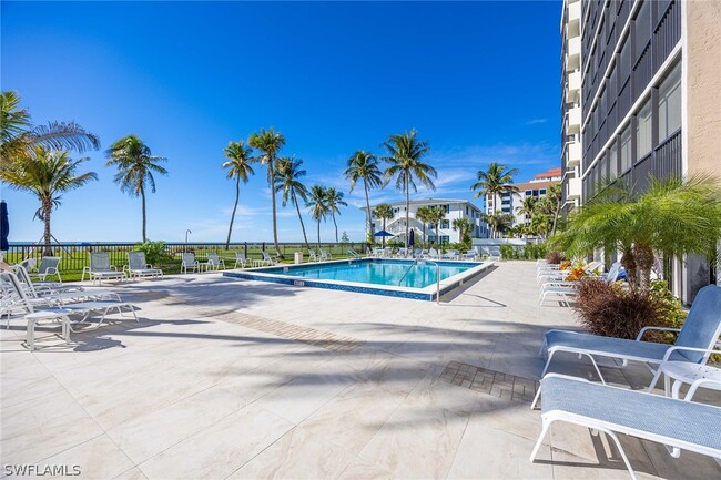 Building Photo - 10475 Gulf Shore Dr