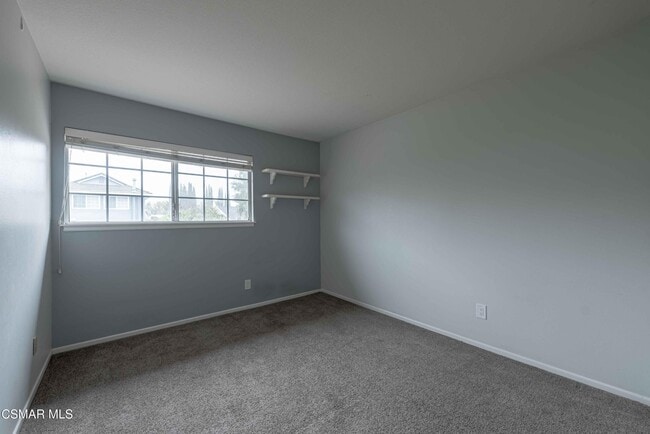 Building Photo - 5848 Lake Lindero Dr